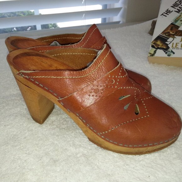 Cute Vintage Swedish MIA Clogs 1980s Women's - Picture 1 of 11